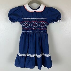 Vintage Winnie The Pooh Smocked Dress Girls 5 Navy‎ Blue Butterfly Collar Eyelet